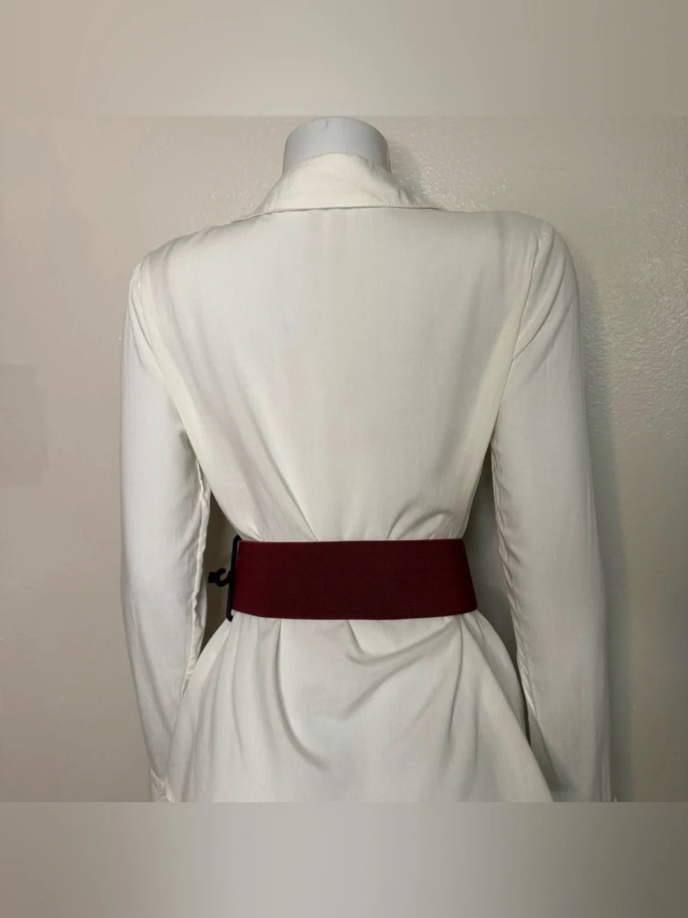 Burgundy PU leather circle buckle rhinestone details elastic waistband belt